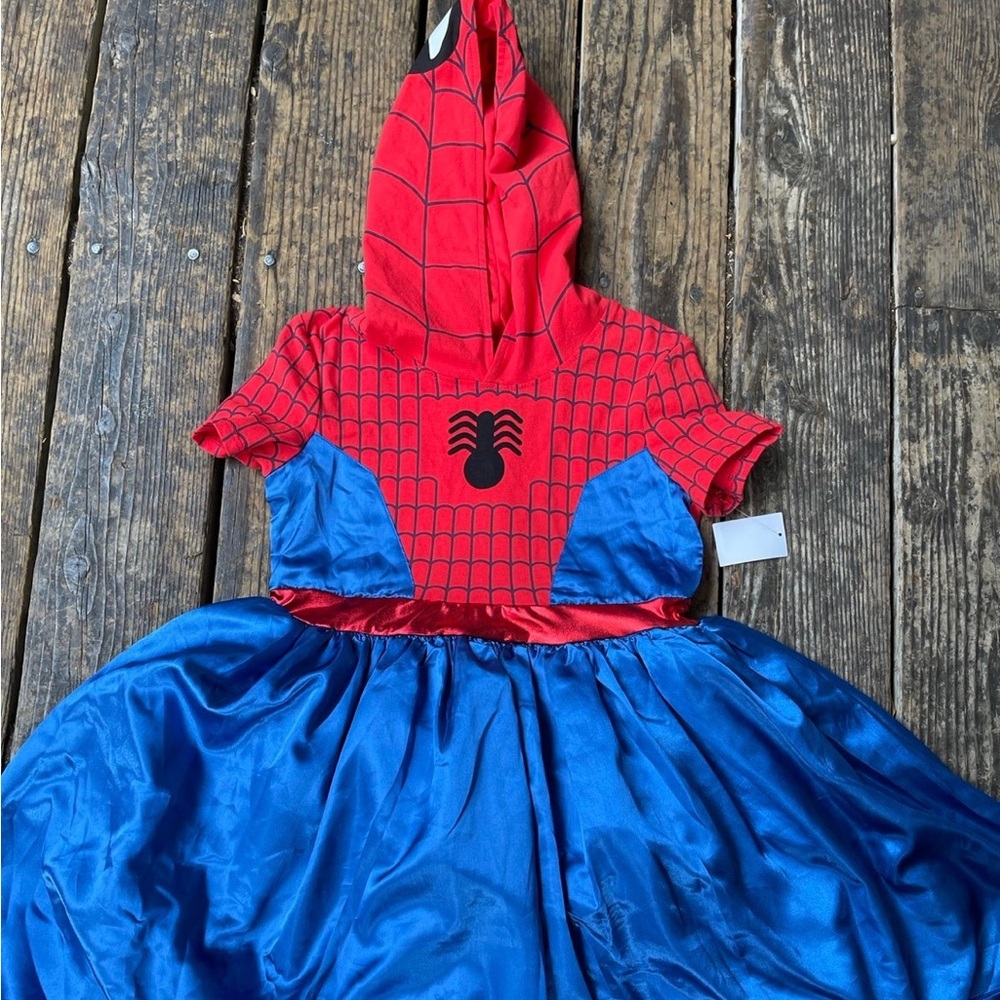 Girls size 14/16